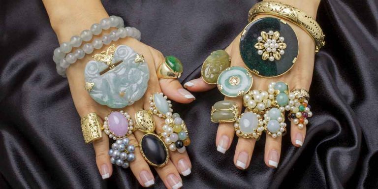 How To Sell Jewelry in A Changing World of NY